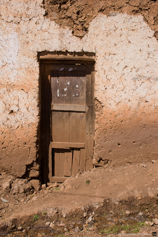 Maison en terre dans les Andes