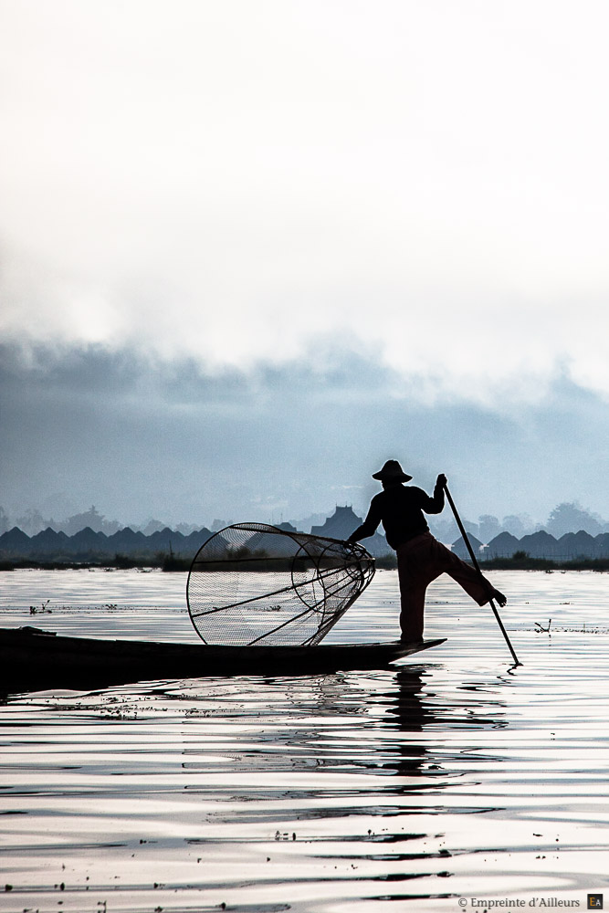 Pêcheur sur le lac Inle