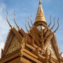 Toit d'un temple cambodgien