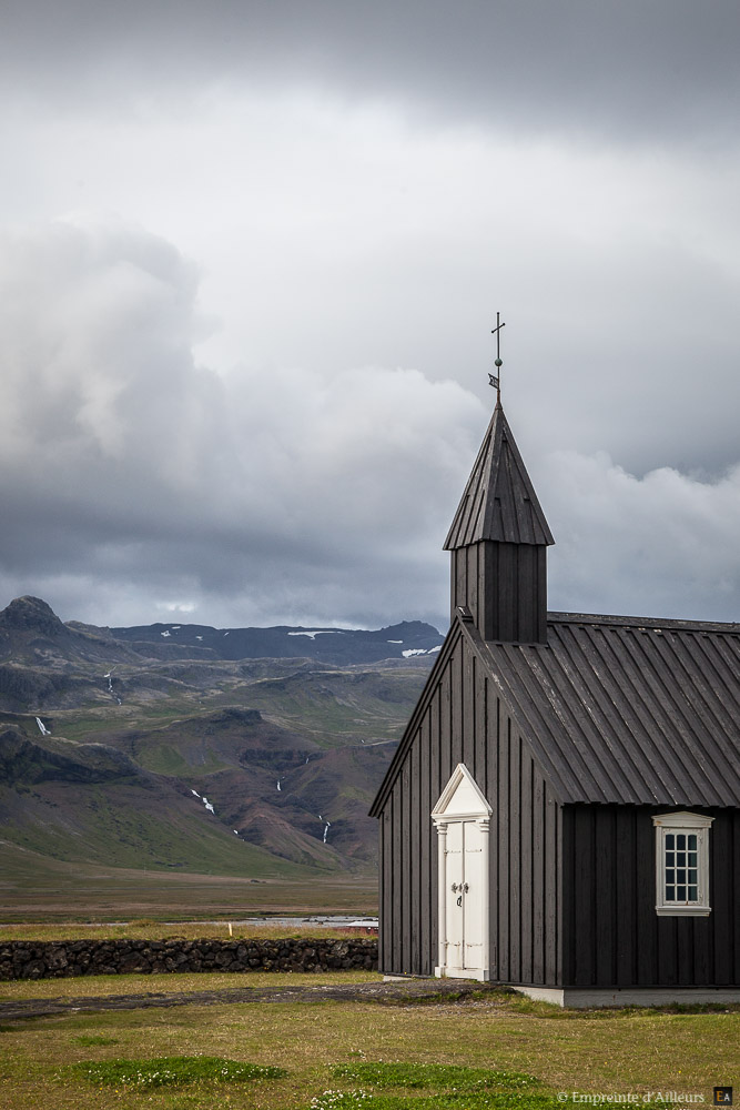 Eglise noire de Budir (Búðir)