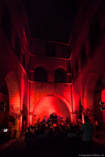 Maxence Cyrin au Petit Palais d'Avignon lors du festival Résonance