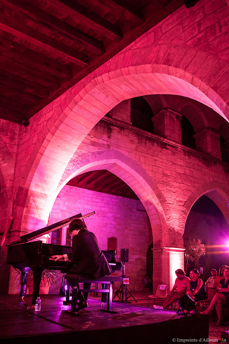 Maxence Cyrin au Petit Palais d'Avignon lors du festival Résonance