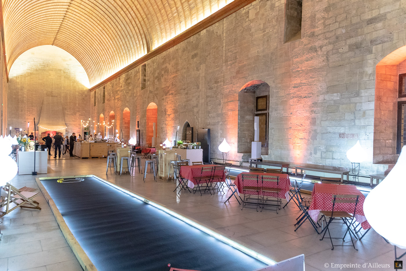 Salle du Grand Tinel au Palais des Papes